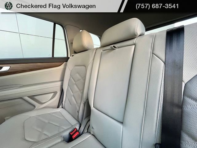 New 2026 Volkswagen Atlas SE image 48