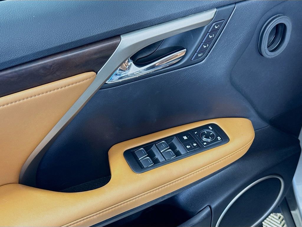 Certified 2021 Lexus RX 450h AWD w/ Premium Package image 18