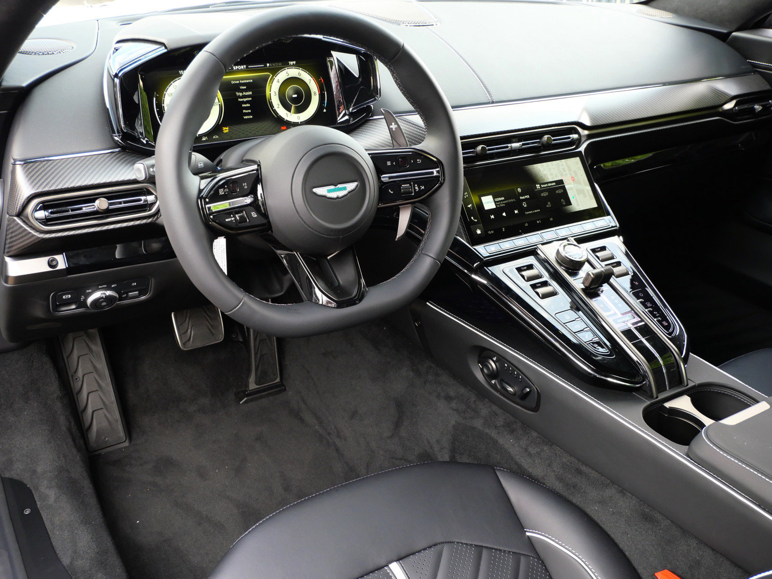 New 2026 Aston Martin V8 Vantage S RWD image 3