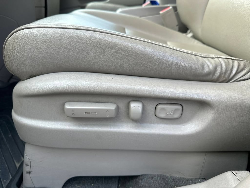 Used 2014 Honda Odyssey EX-L image 18