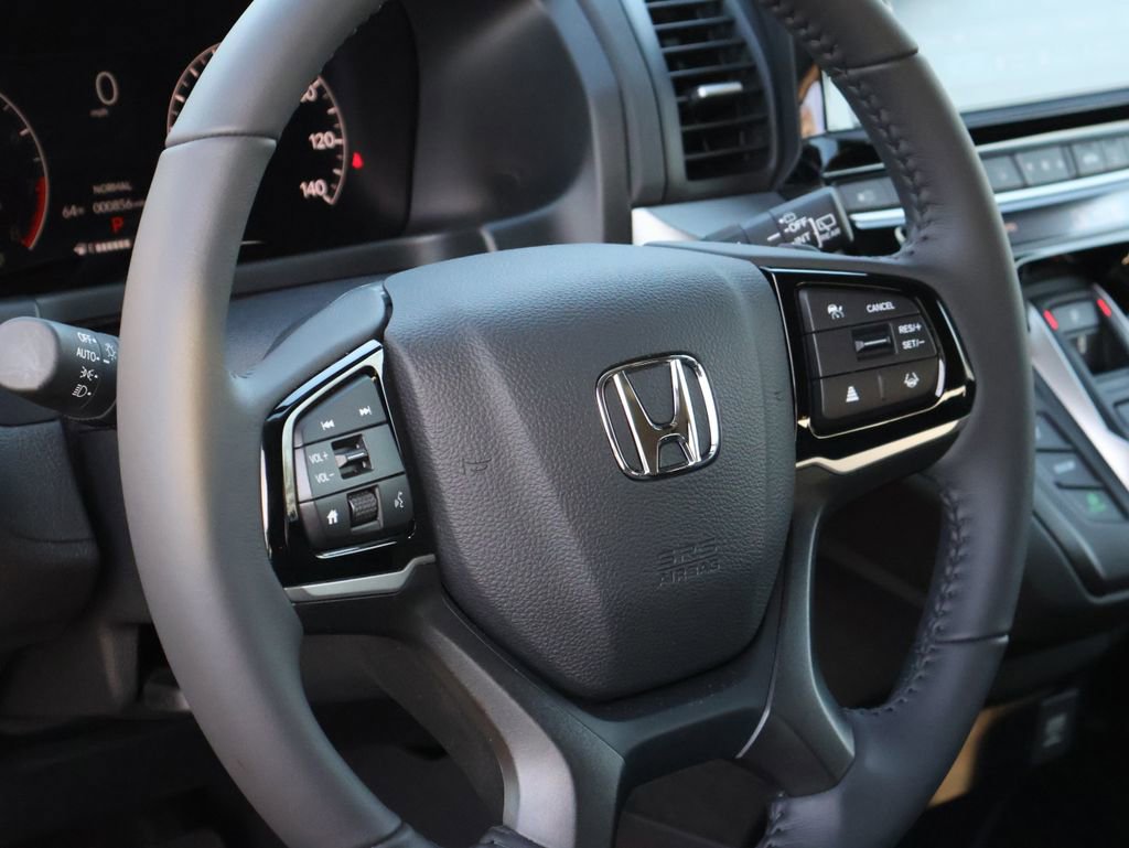 Certified 2026 Honda Odyssey EX-L image 19