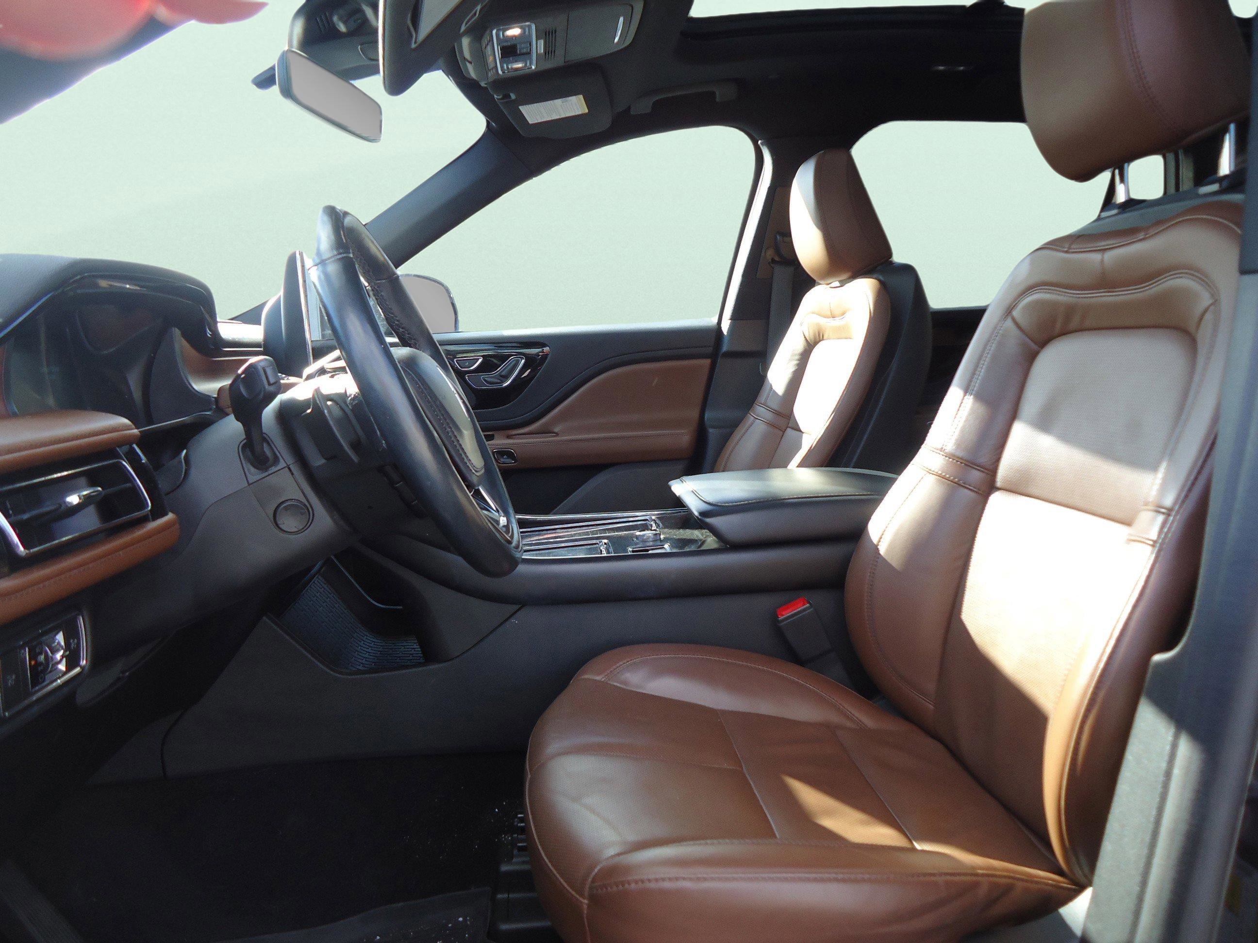 Used 2023 Lincoln Aviator Reserve w/ Equipment Group 201A image 22