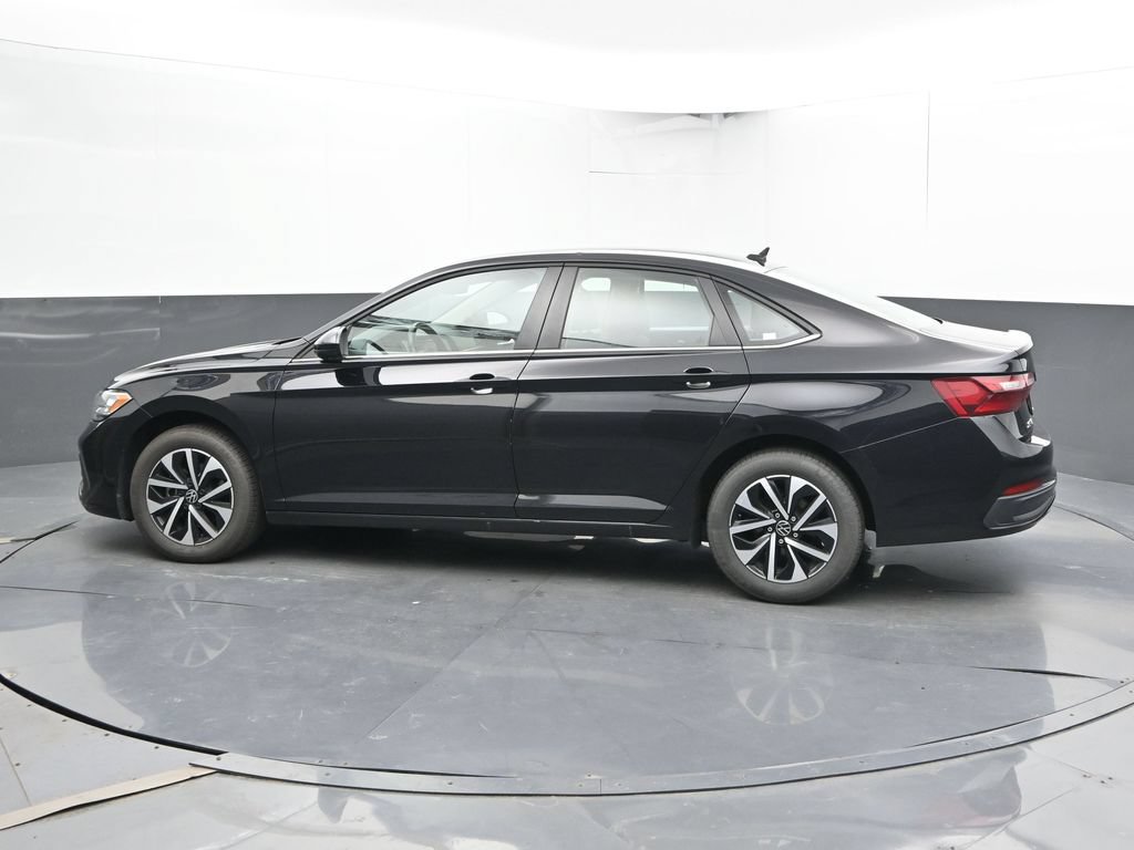 Used 2024 Volkswagen Jetta S FWD image 9