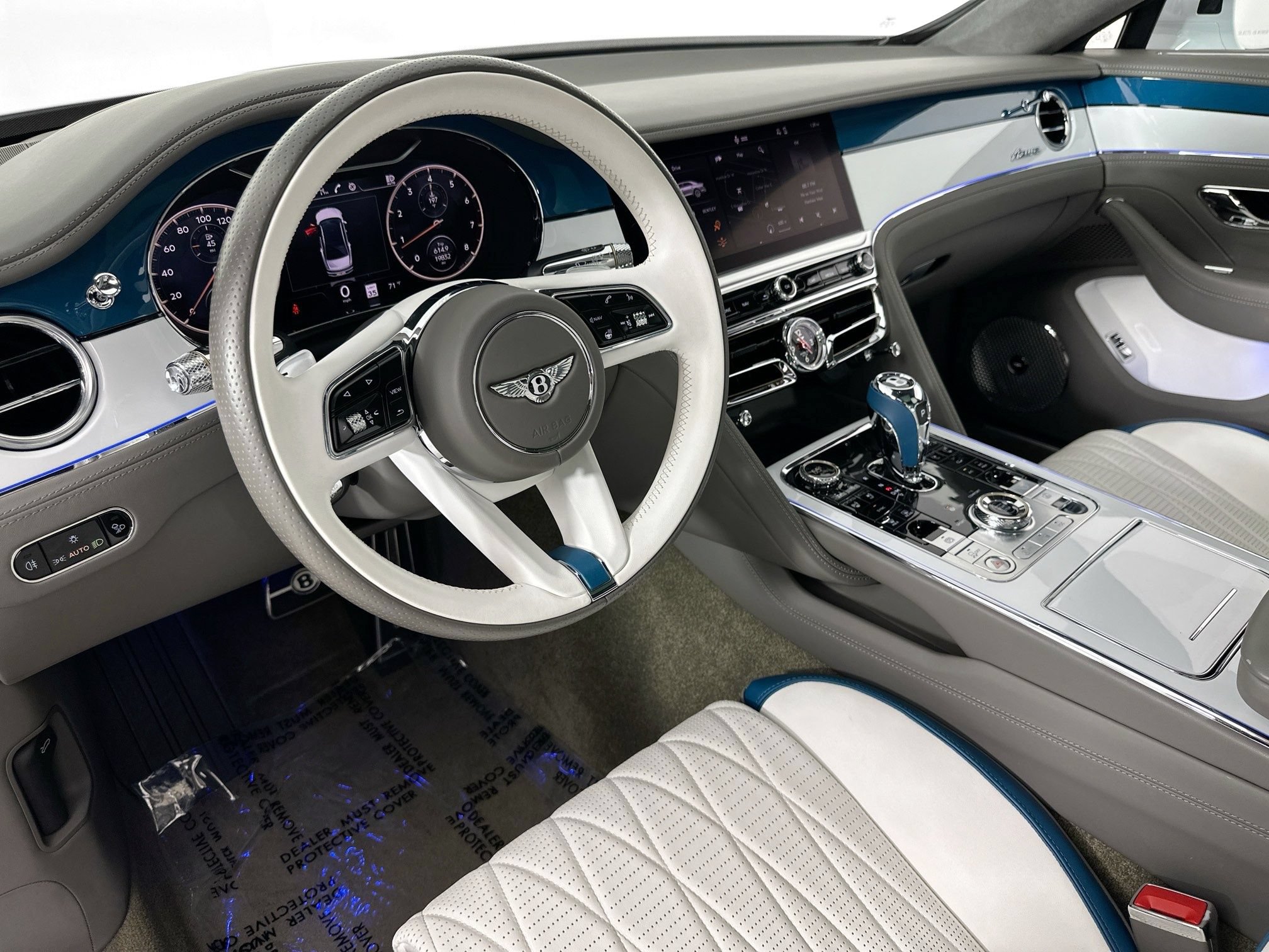 Used 2023 Bentley Flying Spur W12 AWD/4WD image 12