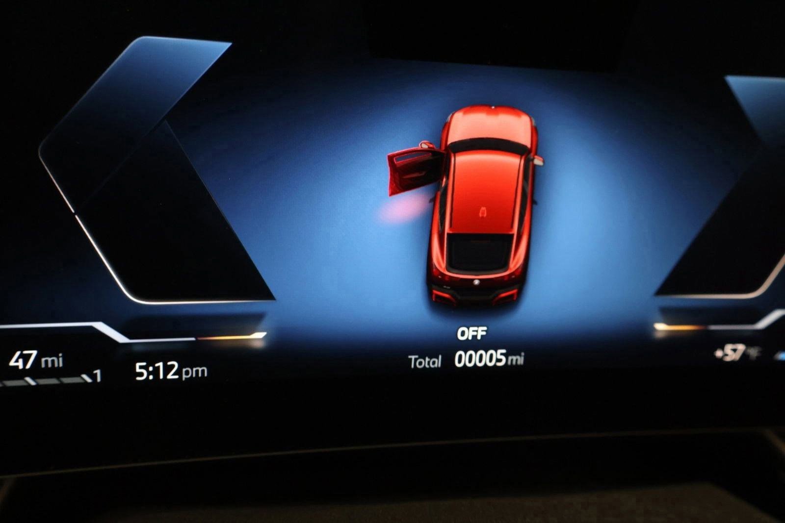 Used 2025 BMW X2 xDrive28i w/ Convenience Package image 12