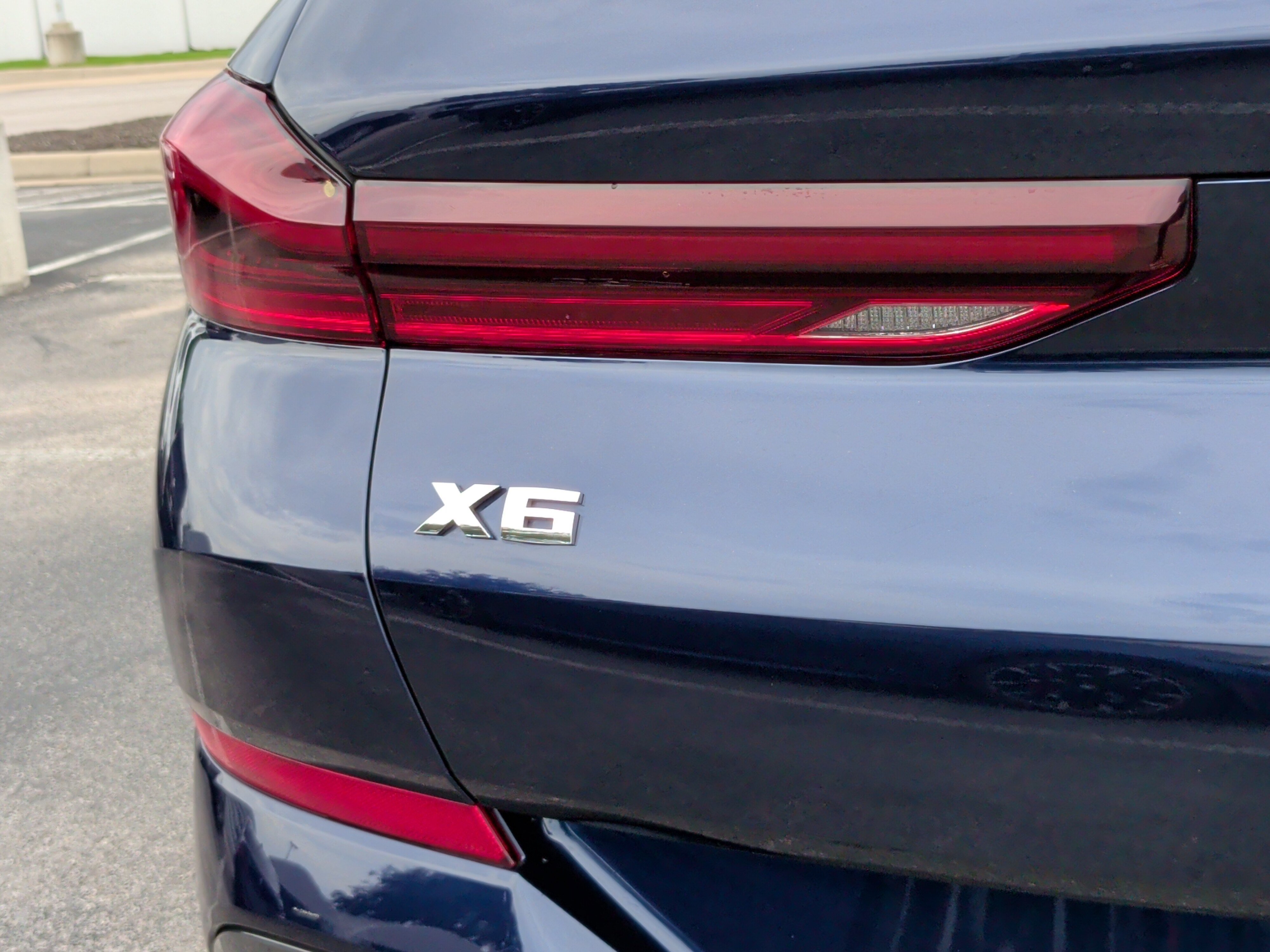 Certified 2024 BMW X6 M60i AWD/4WD image 12