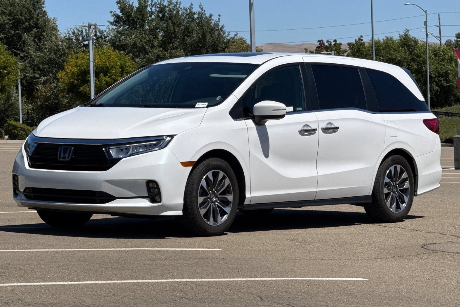 Used 2024 Honda Odyssey EX-L image 8