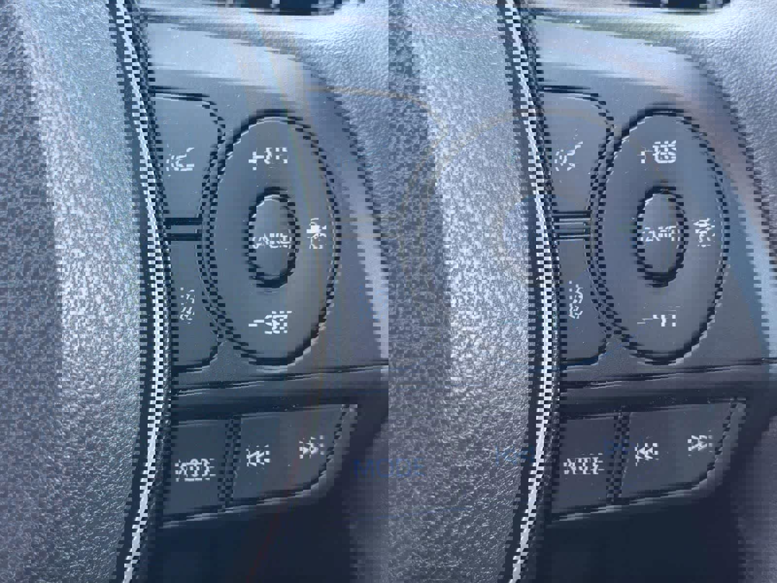 Used 2020 Toyota RAV4 XLE image 23