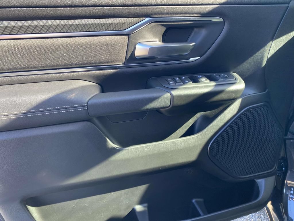 New 2026 RAM 1500 Big Horn AWD/4WD image 14