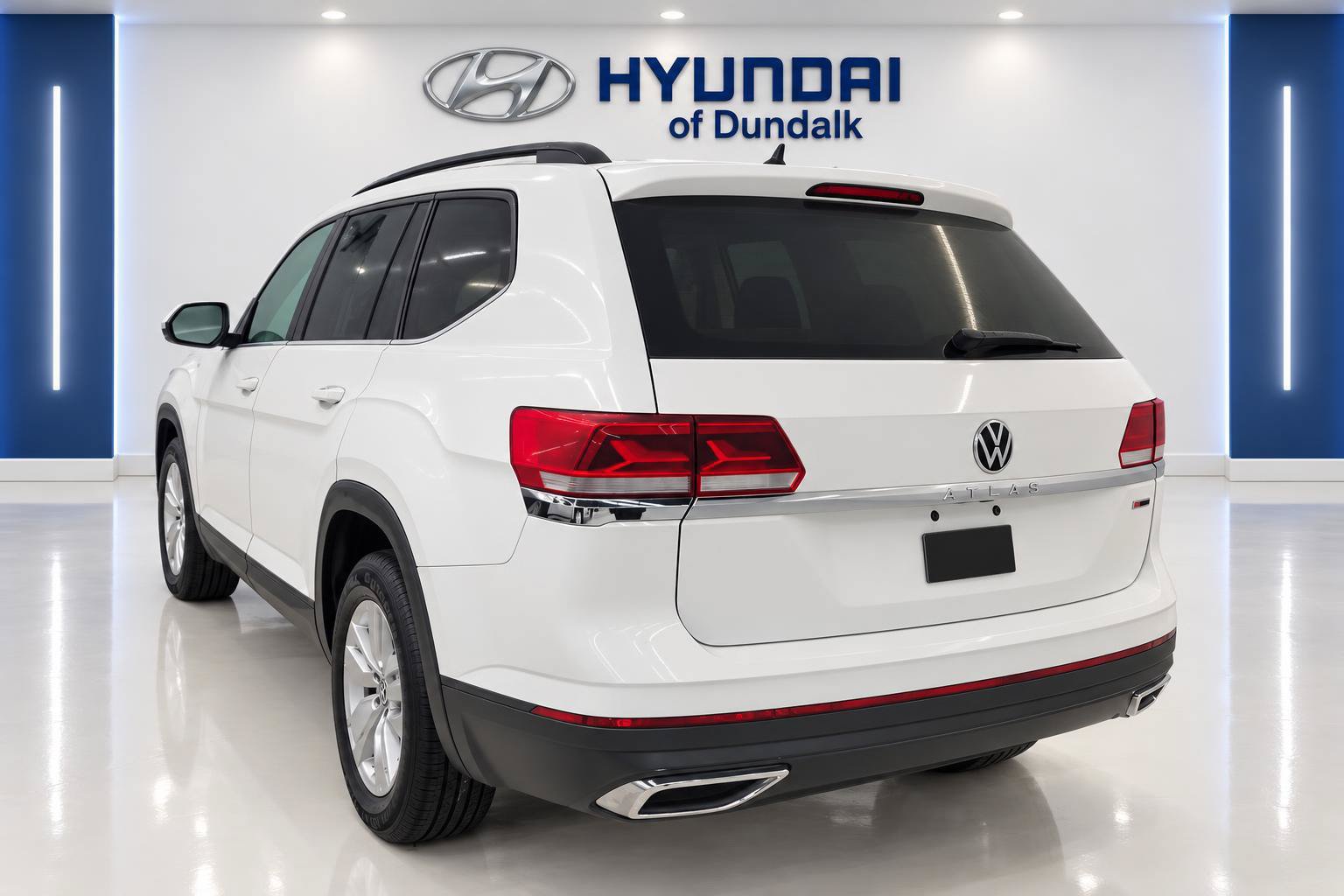 Used 2021 Volkswagen Atlas S AWD/4WD image 2