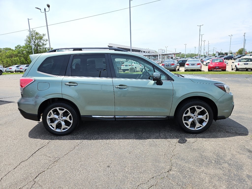 Used 2017 Subaru Forester 2.5i Touring AWD/4WD image 5