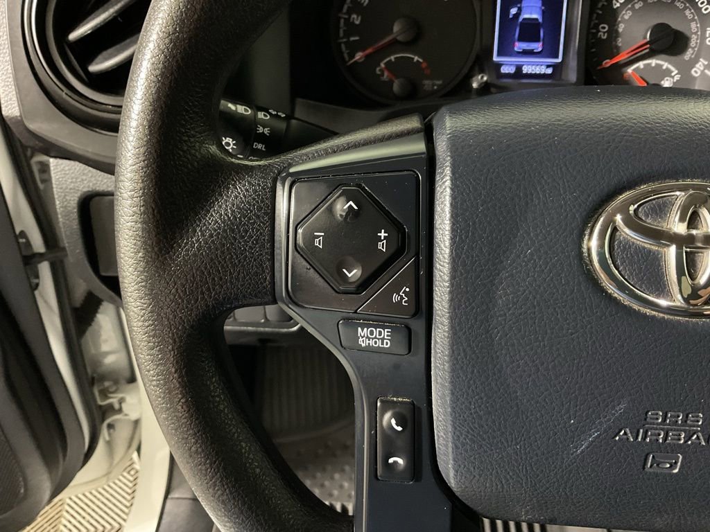 Used 2020 Toyota Tacoma SR image 22