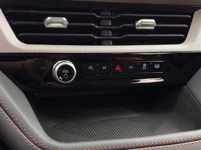 New 2026 Ford Explorer Active image 12