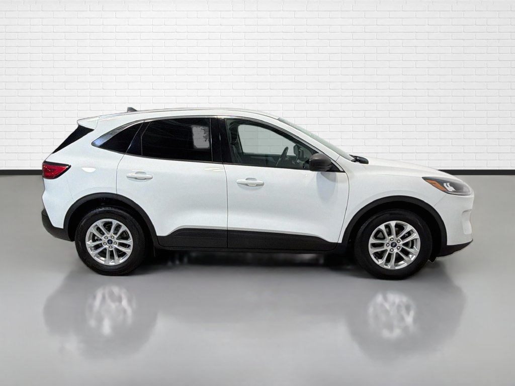 Used 2022 Ford Escape SE w/ Convenience Package FWD image 10