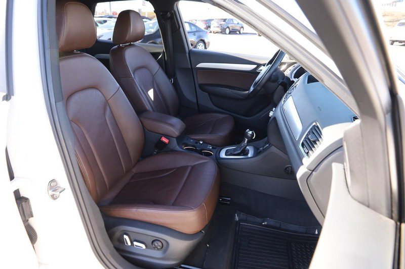 Used 2018 Audi Q3 2.0T Premium w/ Convenience Package image 26