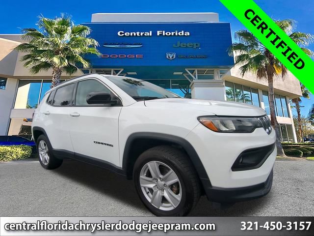 Certified 2022 Jeep Compass Latitude image 1