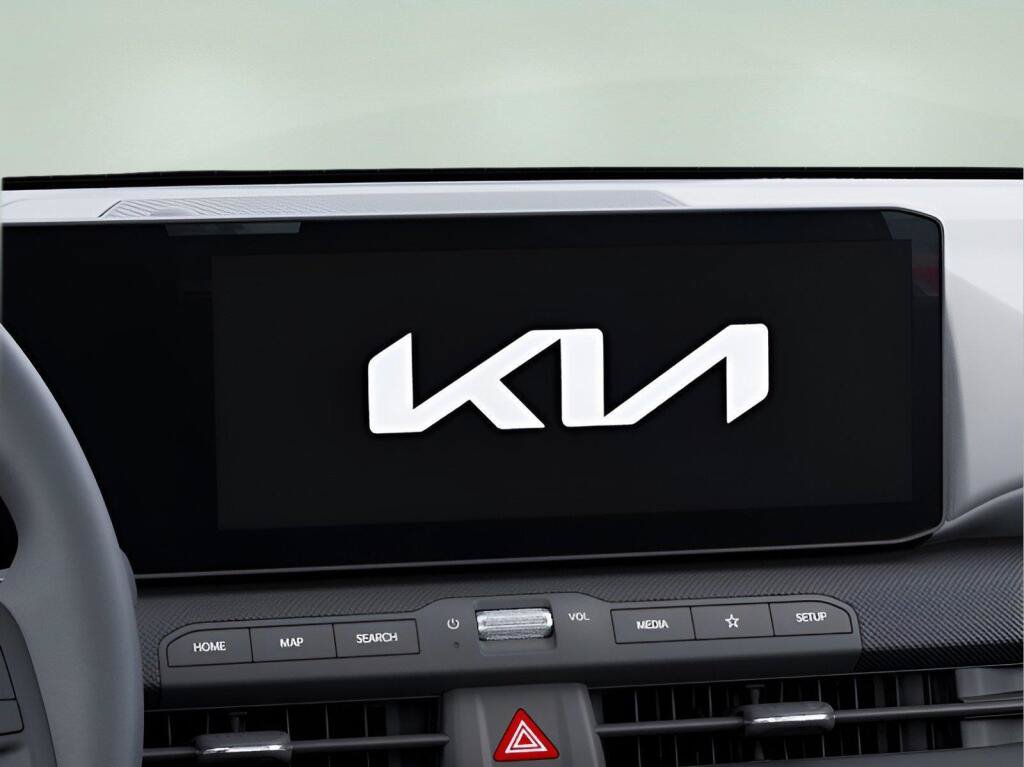 New 2026 Kia K4 FWD image 15