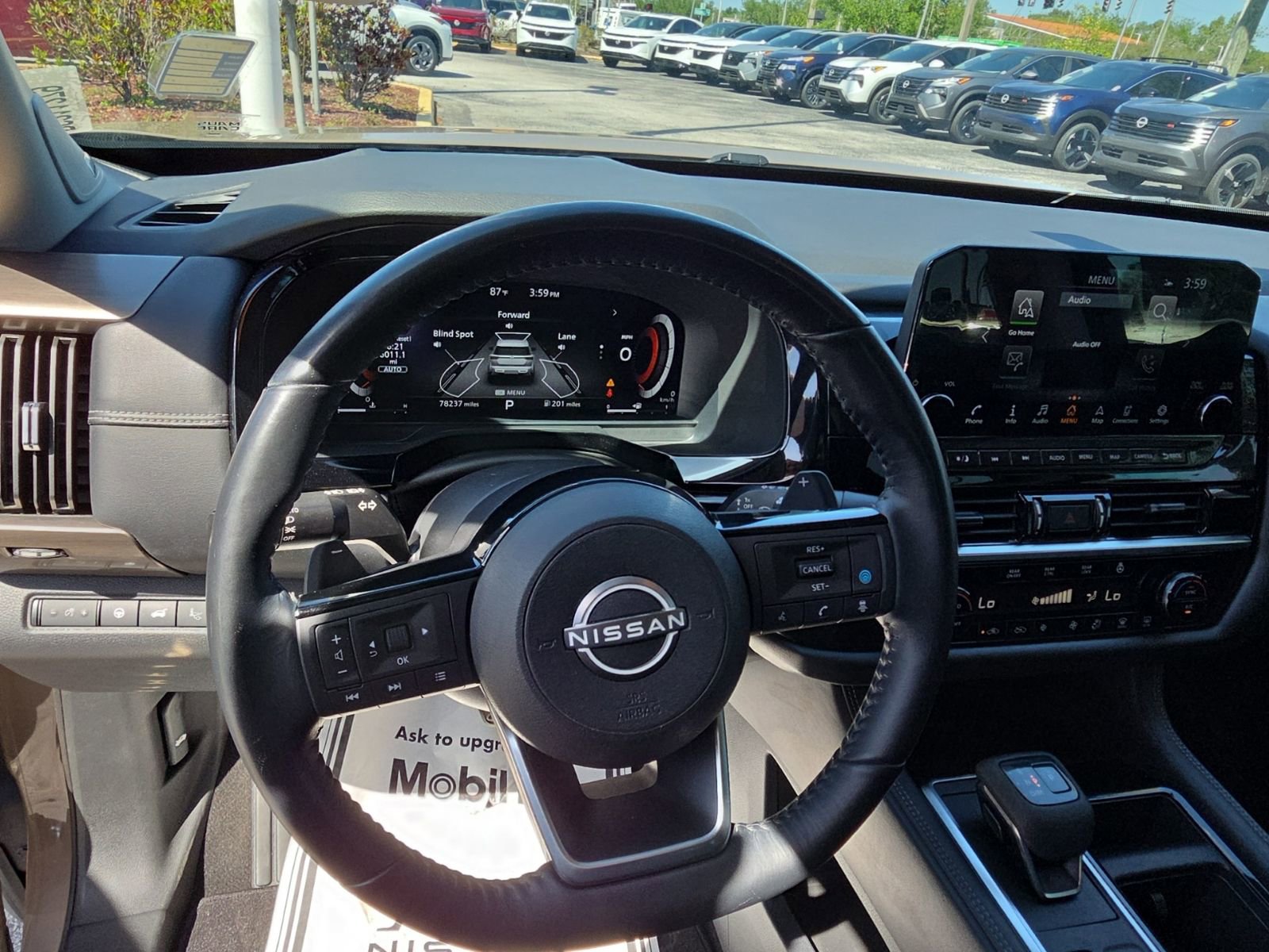 Certified 2023 Nissan Pathfinder Platinum w/ Cargo Package AWD/4WD image 13