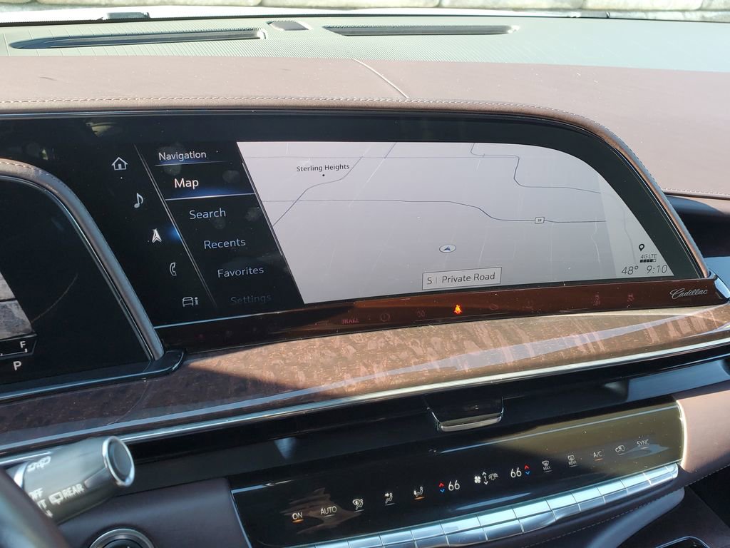 Used 2021 Cadillac Escalade Sport Platinum AWD/4WD image 29