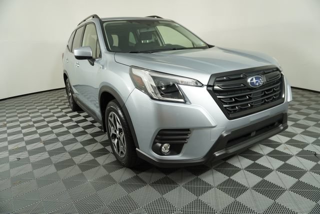 Certified 2024 Subaru Forester Premium AWD/4WD image 10
