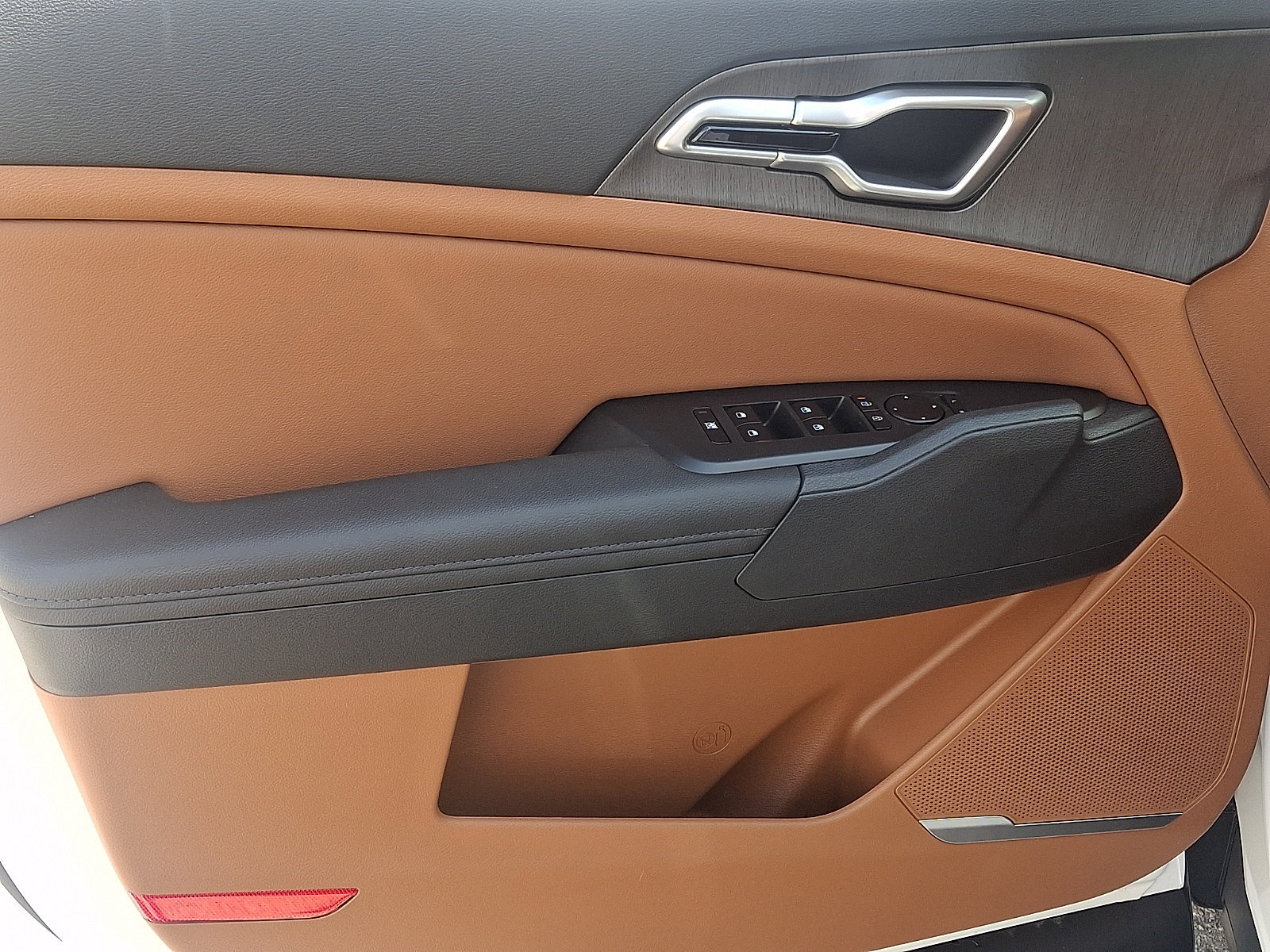 New 2027 Kia Sportage X-Line AWD/4WD image 13