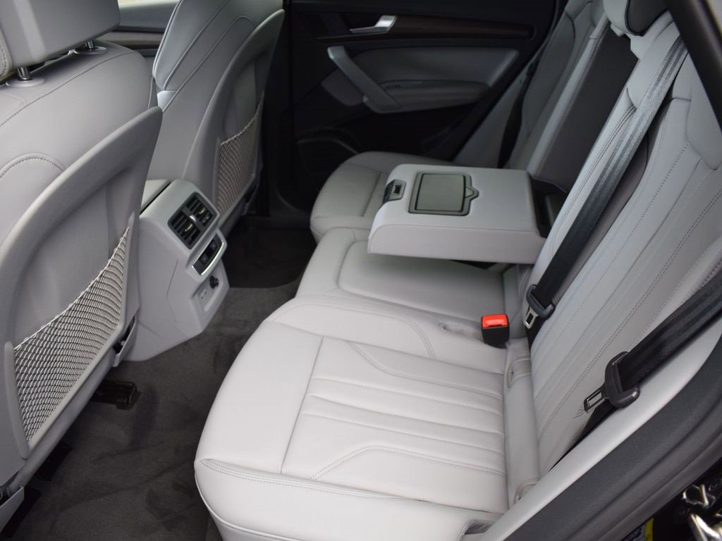 Certified 2024 Audi Q5 2.0T Premium Plus w/ Premium Plus Package image 24