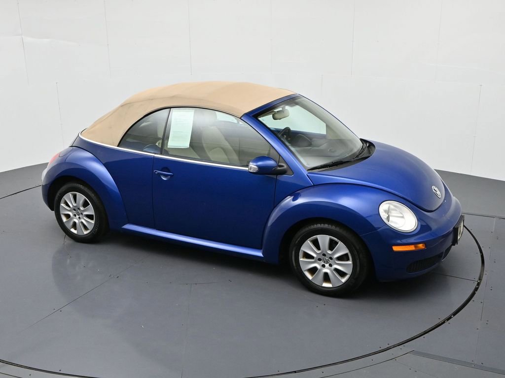 Used 2008 Volkswagen Beetle S FWD image 20