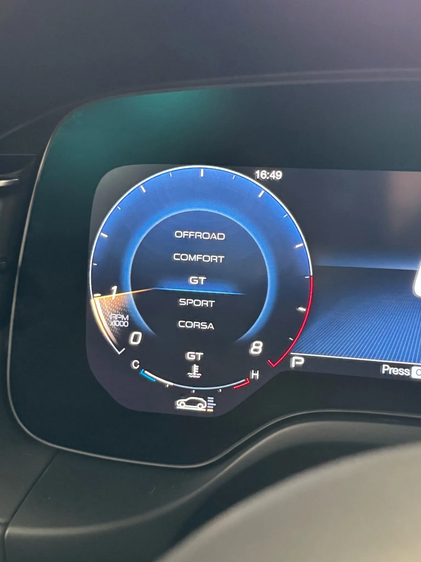 Used 2023 Maserati Grecale Trofeo image 43