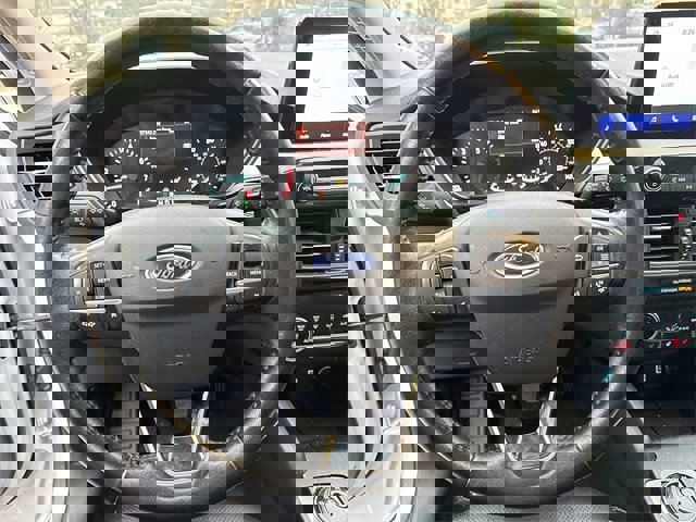 Used 2020 Ford Escape SEL image 20