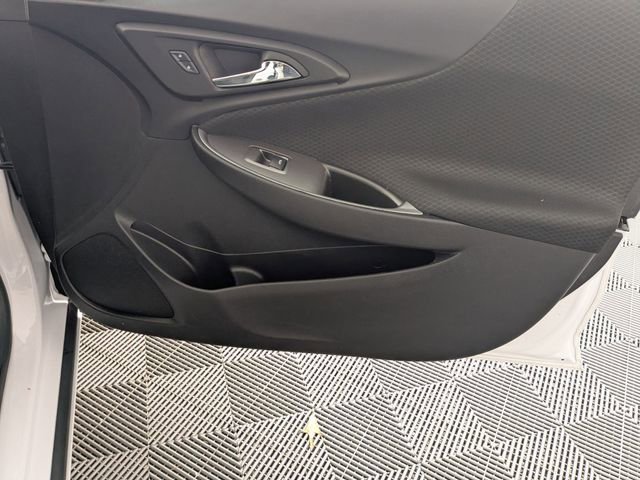 Used 2024 Chevrolet Malibu LT image 32