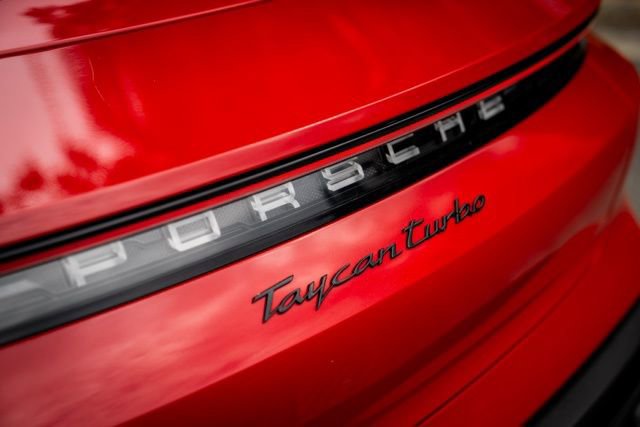Used 2020 Porsche Taycan Turbo image 17
