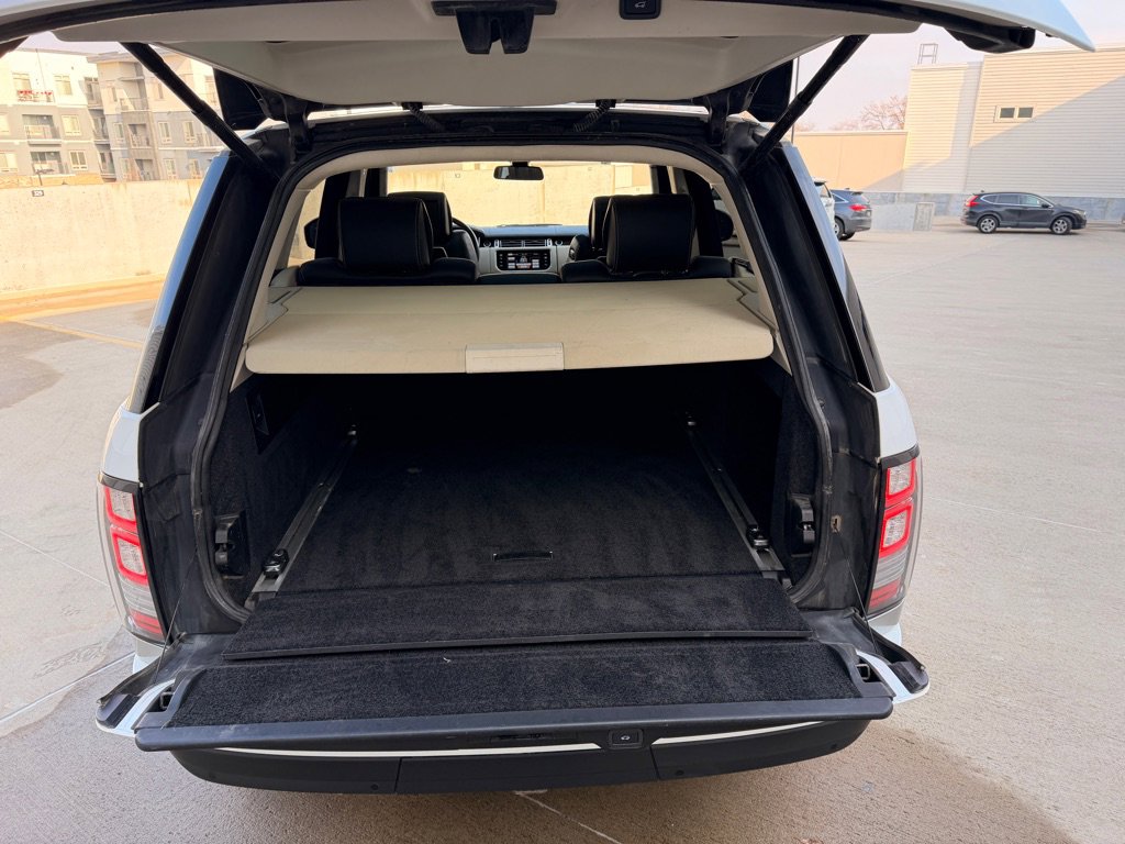 Used 2014 Land Rover Range Rover Autobiography image 20