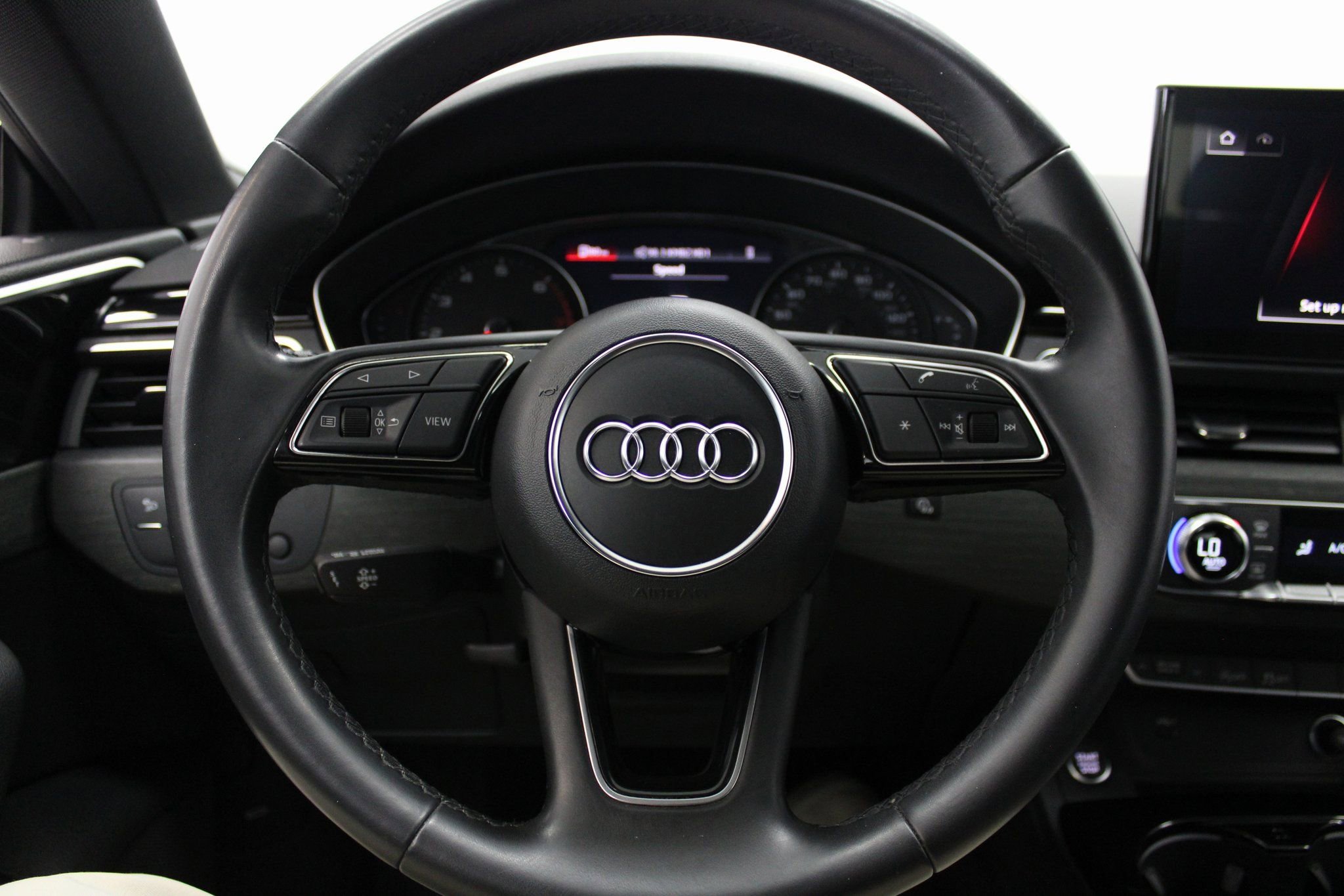 Used 2022 Audi A5 2.0T Premium image 34