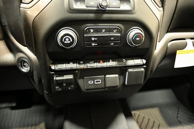 New 2026 Chevrolet Silverado 1500 Custom Trail Boss w/ LPO, Dark Essentials Package image 18