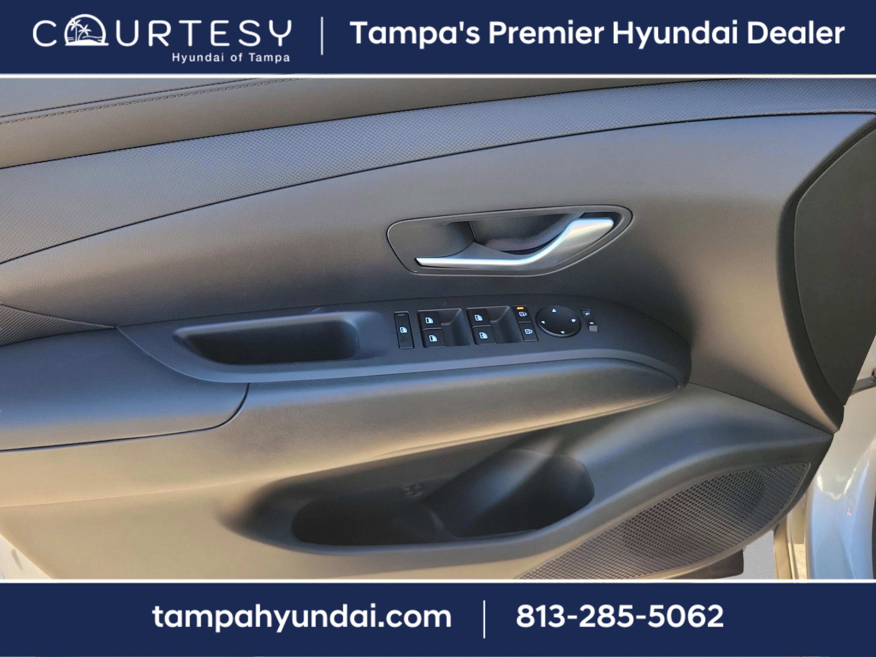 New 2026 Hyundai Tucson SEL image 16