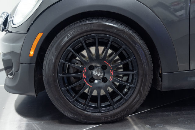 Used 2013 MINI Cooper Roadster S FWD image 24