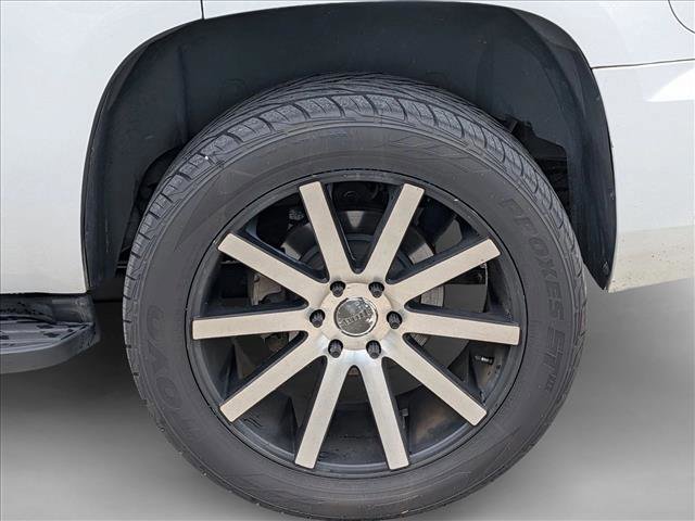 Used 2013 Chevrolet Tahoe LT RWD image 5