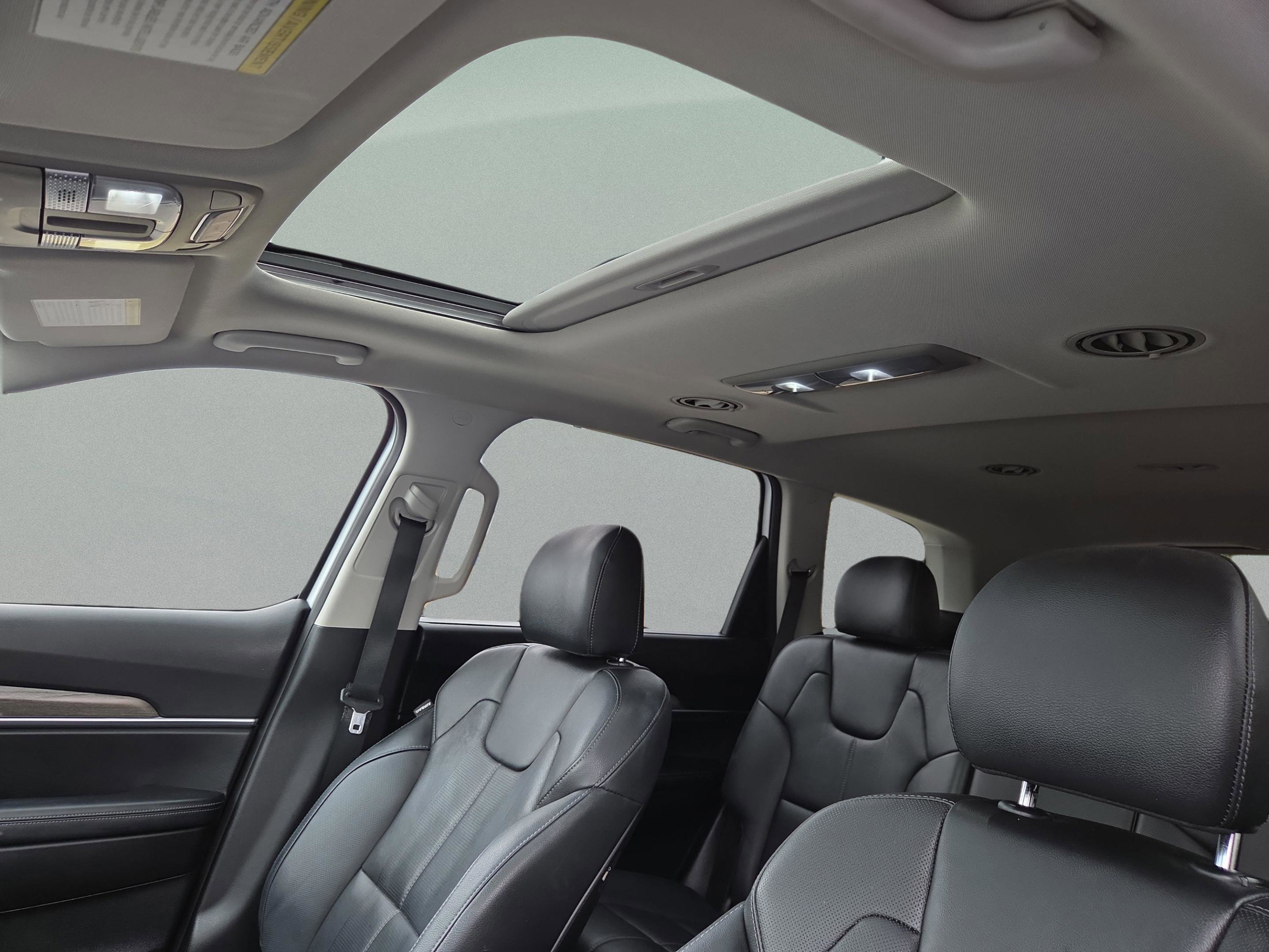 Used 2020 Kia Telluride EX image 26