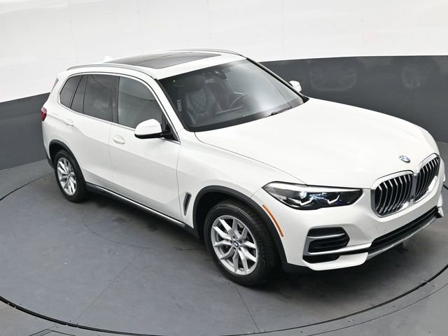 Used 2023 BMW X5 xDrive40i w/ Climate Comfort Package image 21