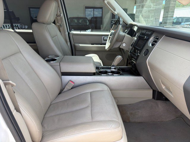 Used 2013 Ford Expedition EL Limited AWD/4WD image 17