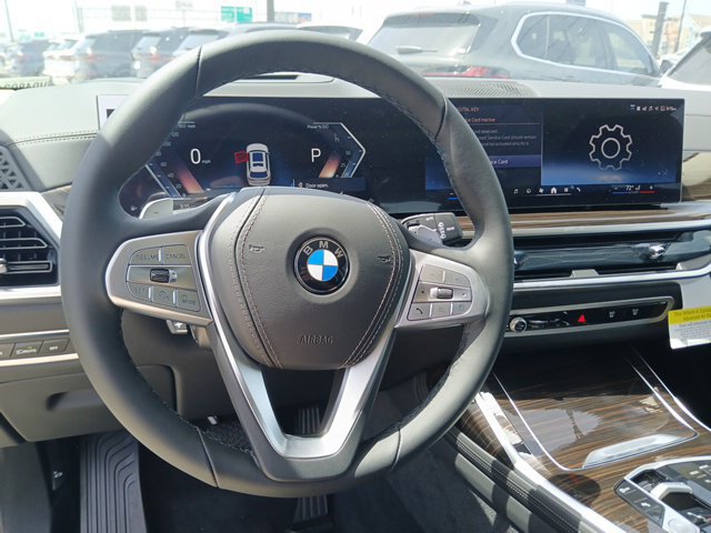 New 2027 BMW X7 xDrive40i w/ Premium Package AWD/4WD image 22