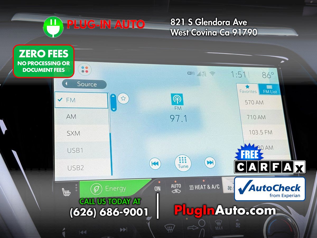 Used 2018 Chevrolet Bolt LT FWD image 24