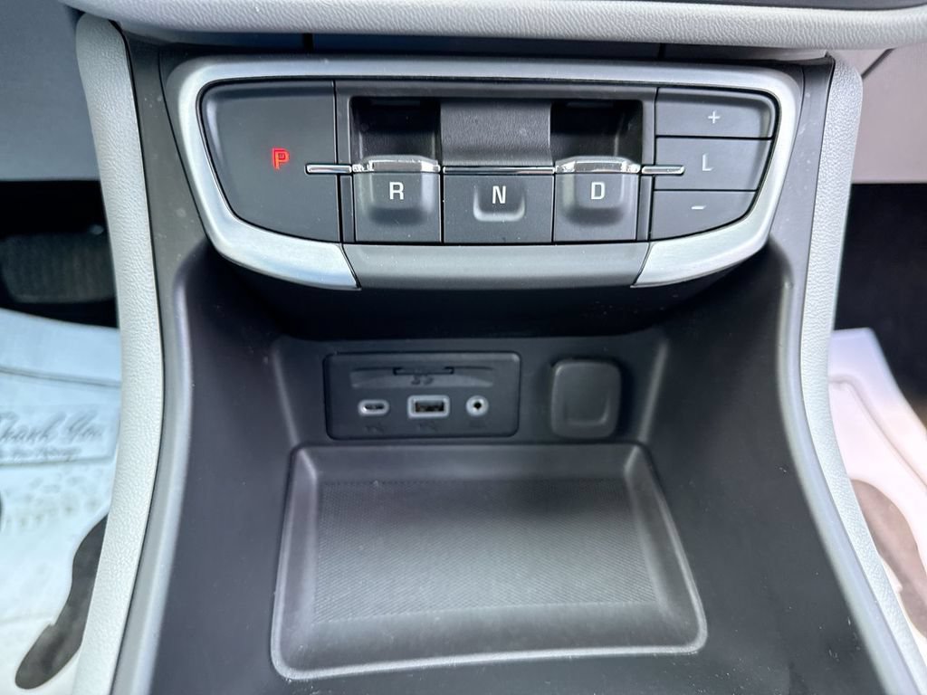 Used 2024 GMC Terrain SLT w/ Infotainment Package II AWD/4WD image 20