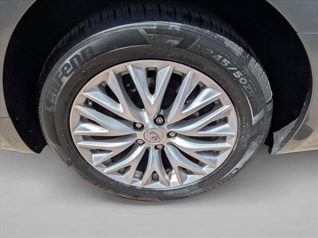 Used 2016 INFINITI Q70 L 3.7 AWD/4WD image 9
