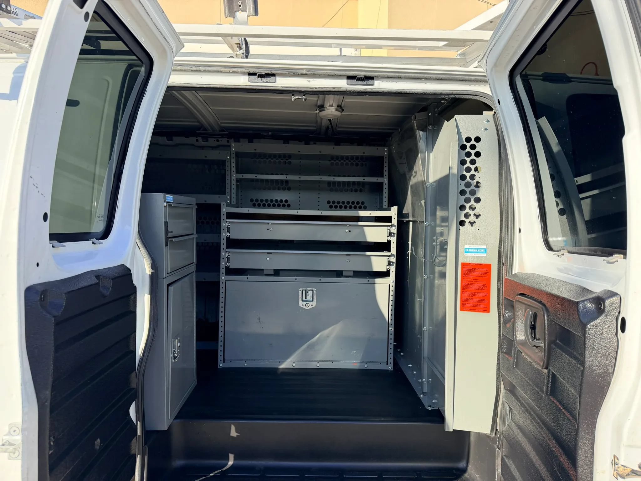 Used 2012 Chevrolet Express 2500 RWD image 13