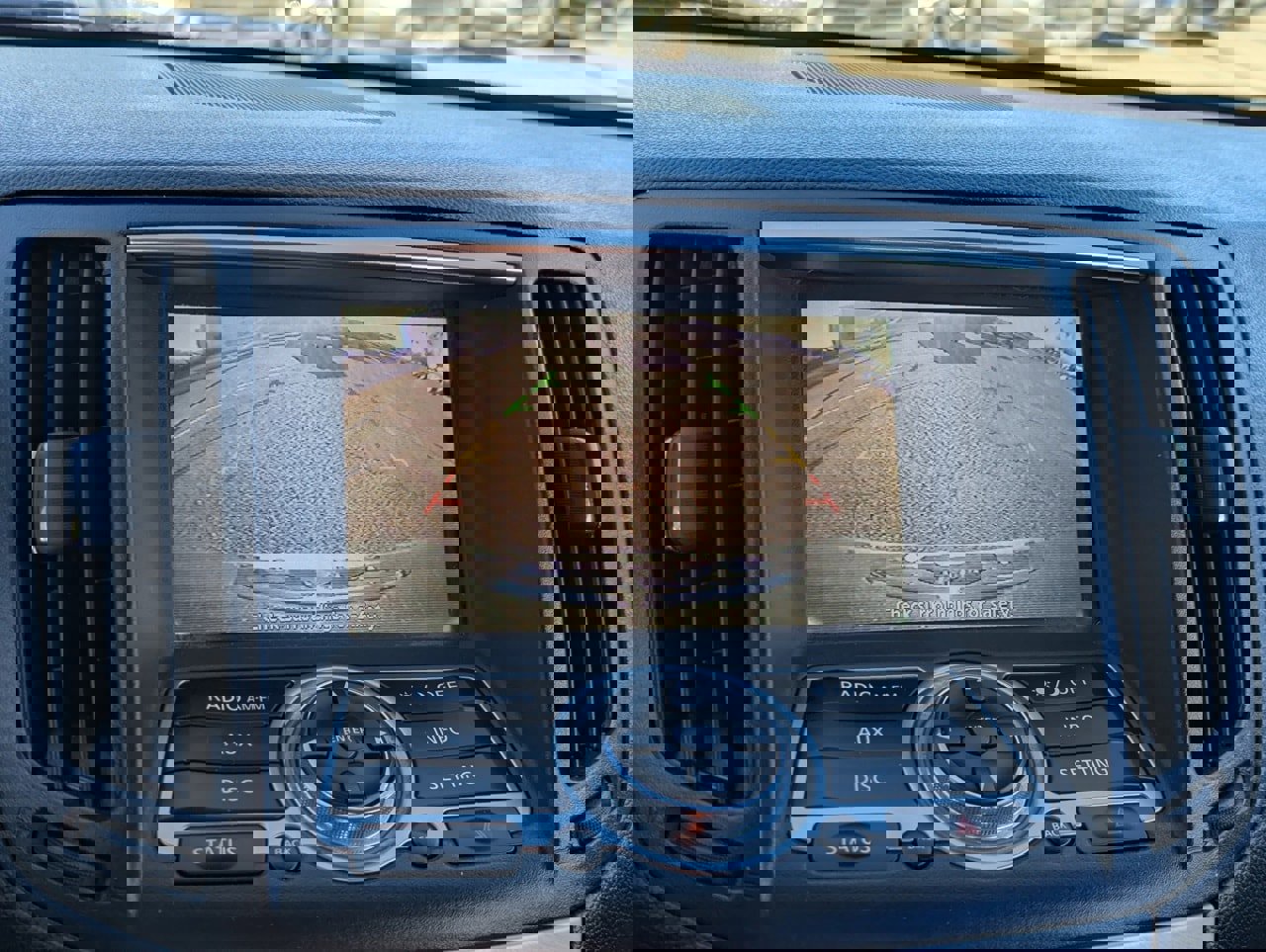 Used 2015 INFINITI Q60 Journey w/ Premium Package image 21