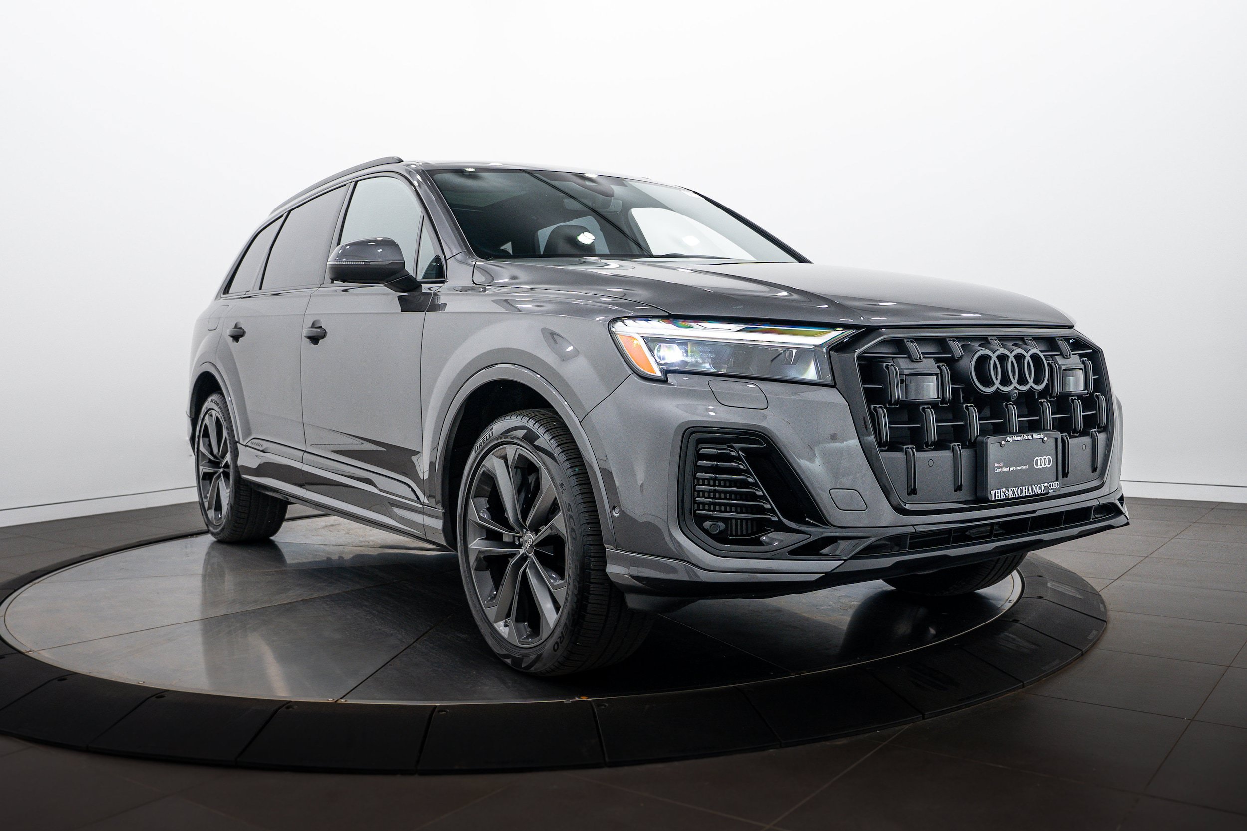 Certified 2025 Audi Q7 3.0T Premium Plus w/ Premium Plus Package AWD/4WD image 2