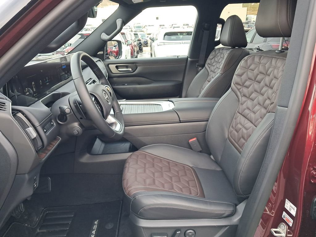 New 2026 Nissan Armada Platinum image 10