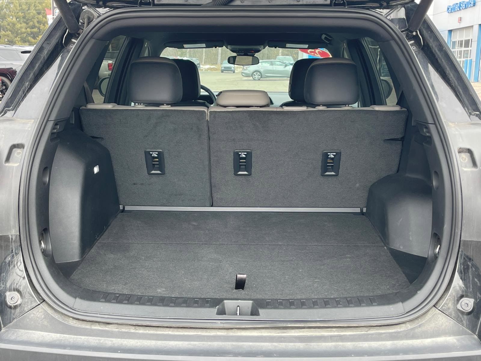 Certified 2025 GMC Terrain Elevation w/ Elevation Premium Package image 19