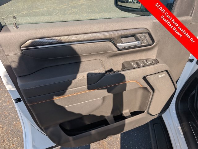New 2026 GMC Sierra 2500 AT4 w/ AT4 Premium Plus Package AWD/4WD image 16